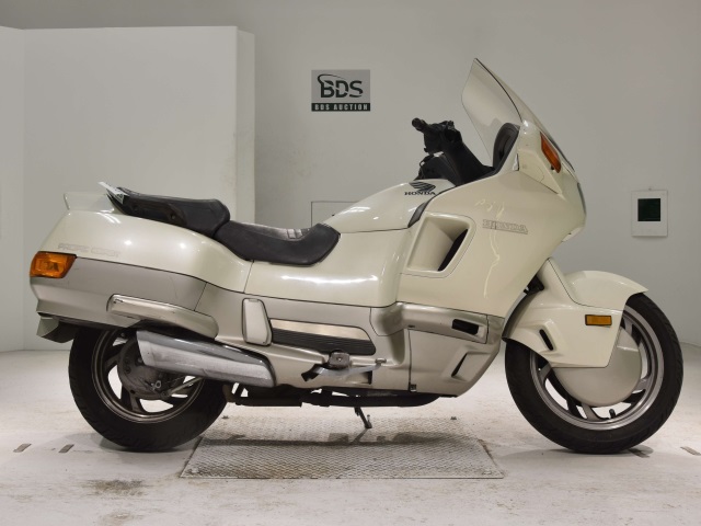 Honda PC800 PACIFIC COAST 1990