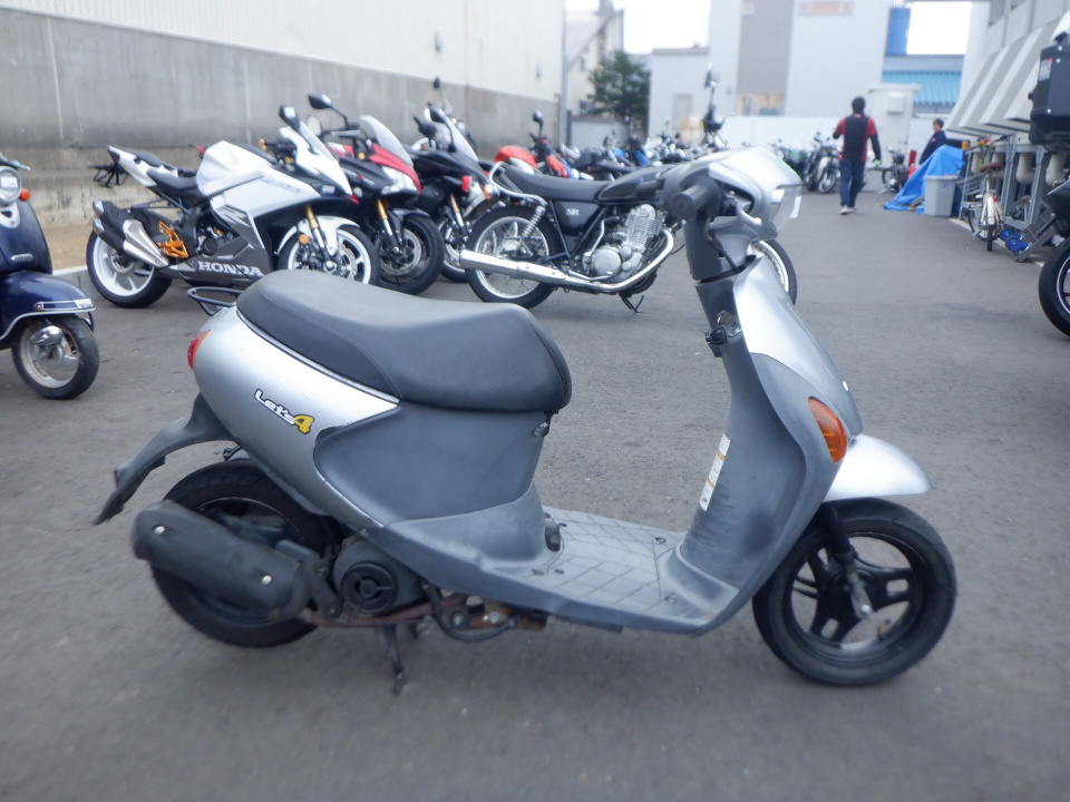 Suzuki LETS4