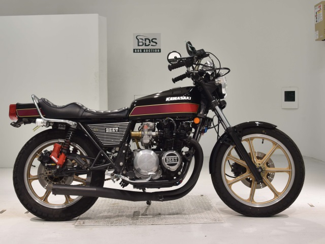 Kawasaki Z400J 2011