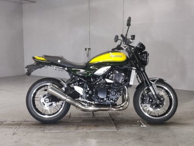 Kawasaki Z900RS 2024