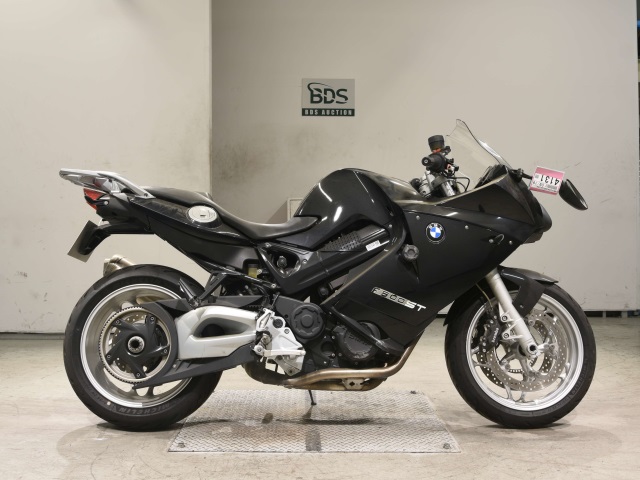 BMW F800ST 2011