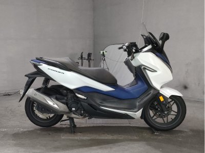 Honda FORZA 2018