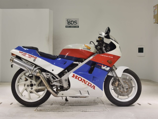 Honda VFR400R 1987
