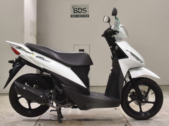 Suzuki ADDRESS V110