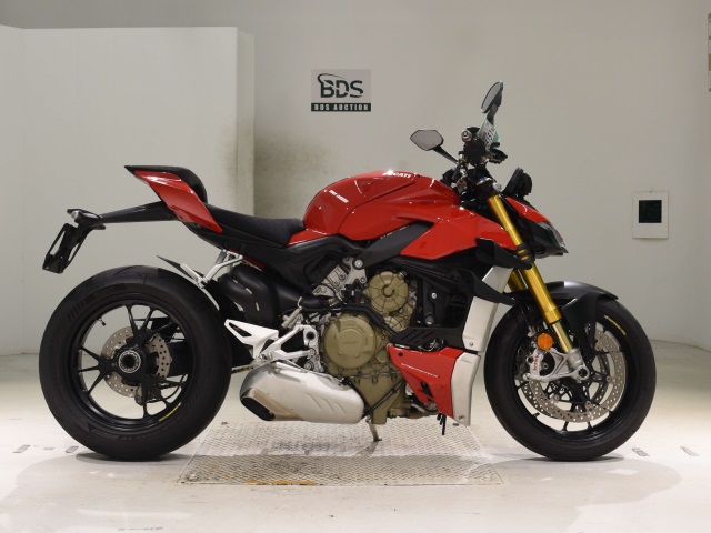 Ducati STREET FIGHTER V4S 2021