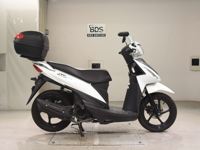 Suzuki ADDRESS V110
