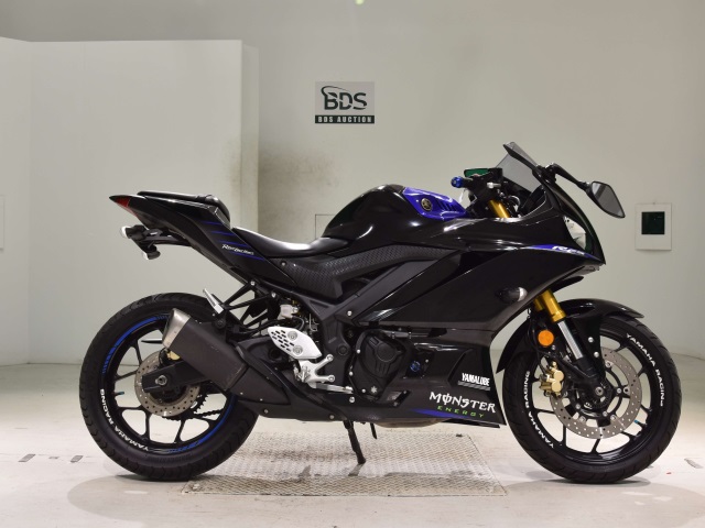 Yamaha YZF-R25 2020