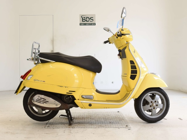 Vespa GTS250 IE