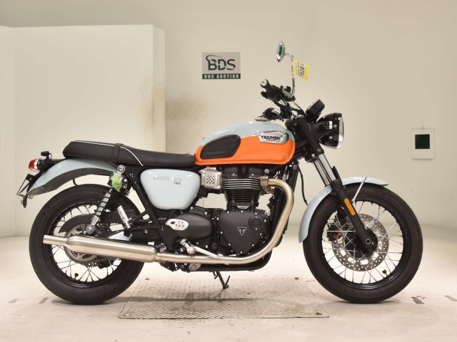 Triumph BONNEVILLE T100 2023