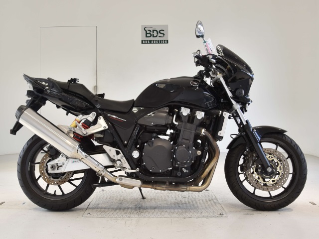 Honda CB1300SFA 2015