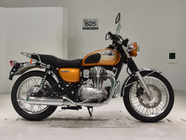 Kawasaki W800 2011