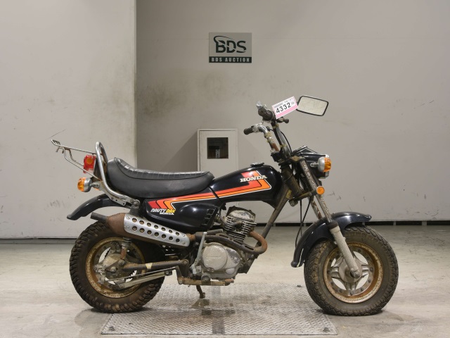 Honda DAX NAUTY 1978