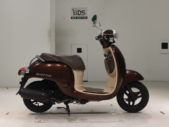 Honda GIORNO 2011