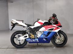 Honda CBR1000RR 2004