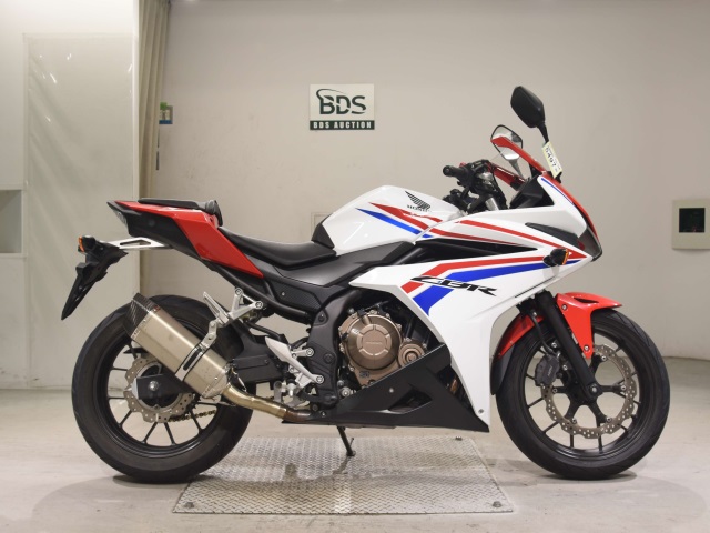 Honda CBR400R 2016