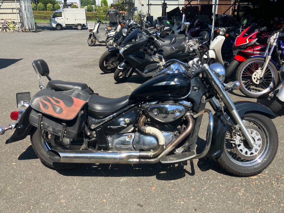 Suzuki INTRUDER 400 CLASSIC 2001