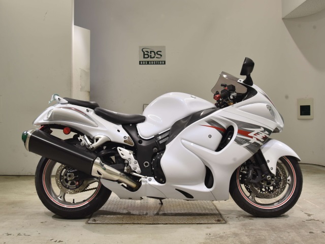 Suzuki GSX1300R HAYABUSA 2015