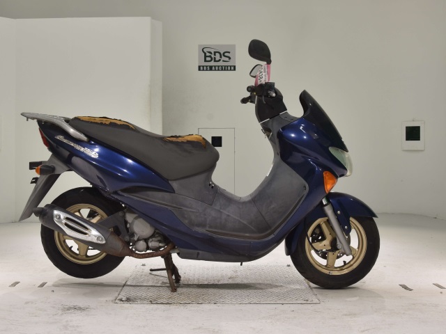 Suzuki AVENIS150 2001
