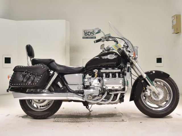 Honda GL1500C F6C VALKYRIE 1997