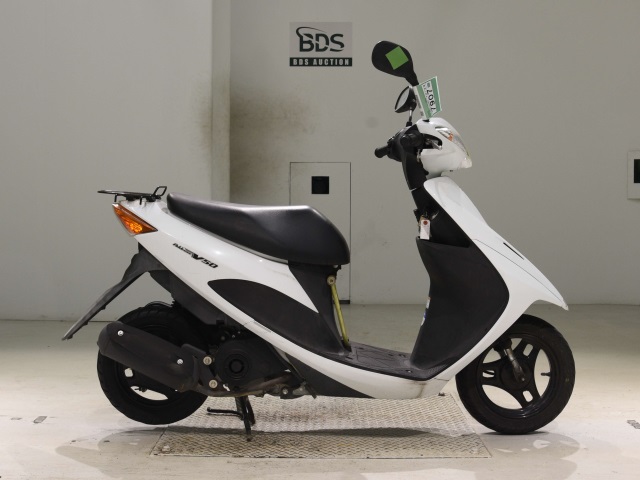 Suzuki ADDRESS V50
