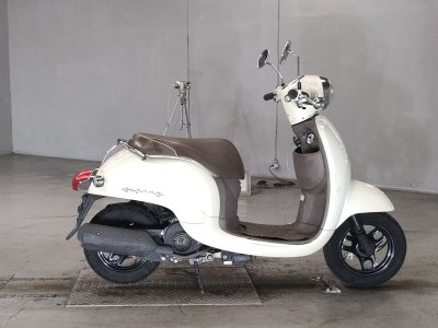 Honda GIORNO 2011