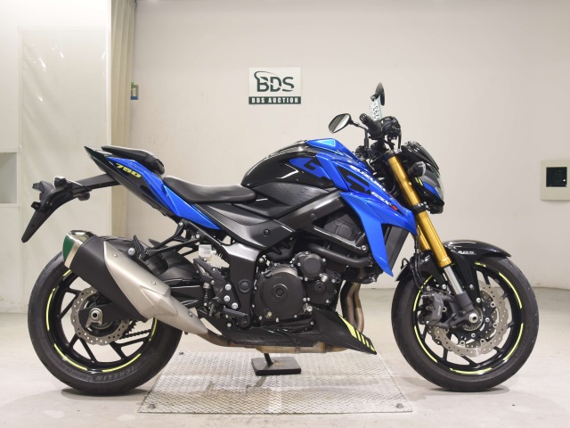 Suzuki GSX-S750 2022