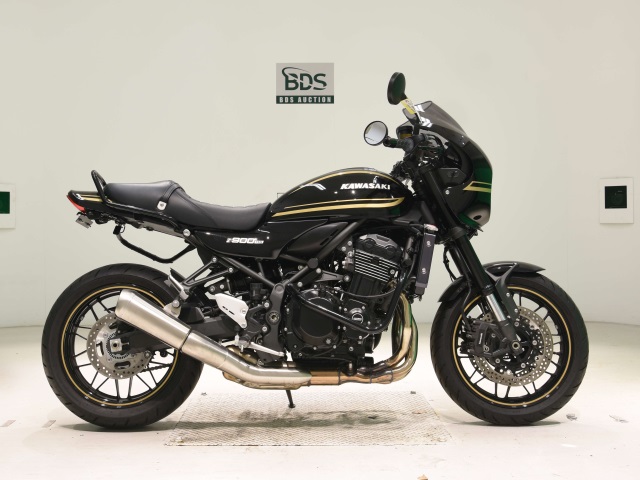 Kawasaki Z900RS CAFE 2024