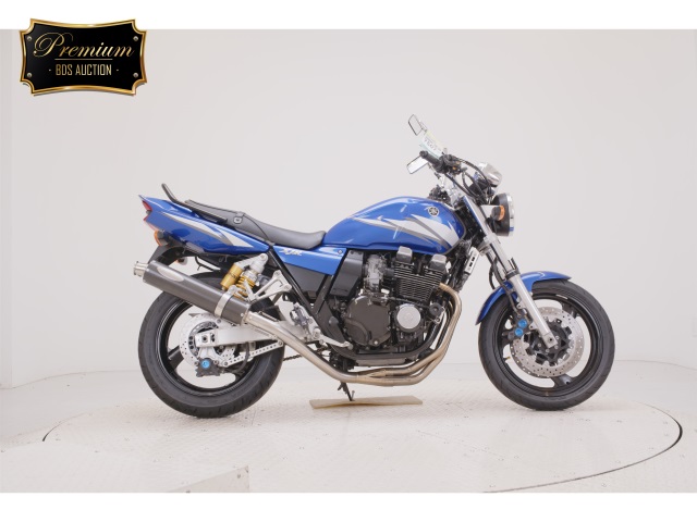 Yamaha XJR400 2006