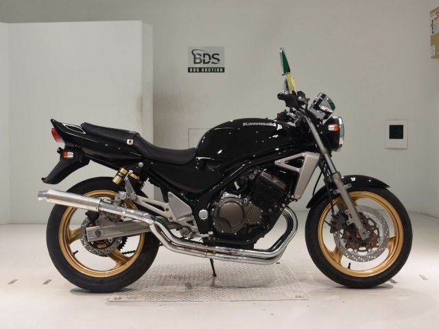 Kawasaki BALIUS ZR250 2002