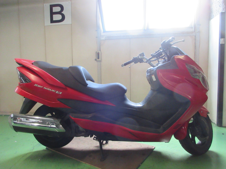 Suzuki SKYWAVE 250