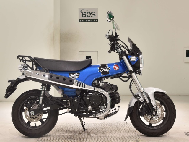 Honda DAX125 2022