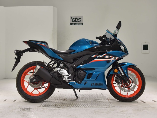 Yamaha YZF-R25A 2021