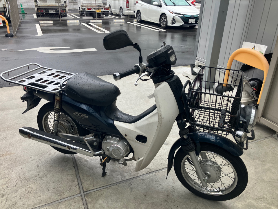 Honda SUPER CUB 50 PRO 2012
