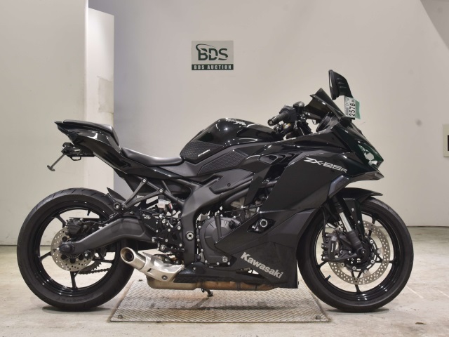 Kawasaki NINJA ZX-25R 2022