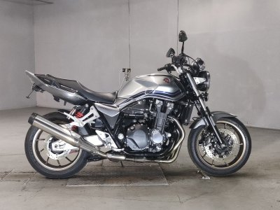 Honda CB1300SF 2018