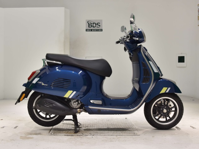 Vespa GTS300 SUPER ﾃｯｸ 2023