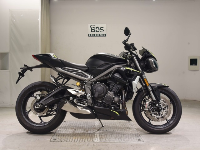 Triumph STREET TRIPLE RS 2021