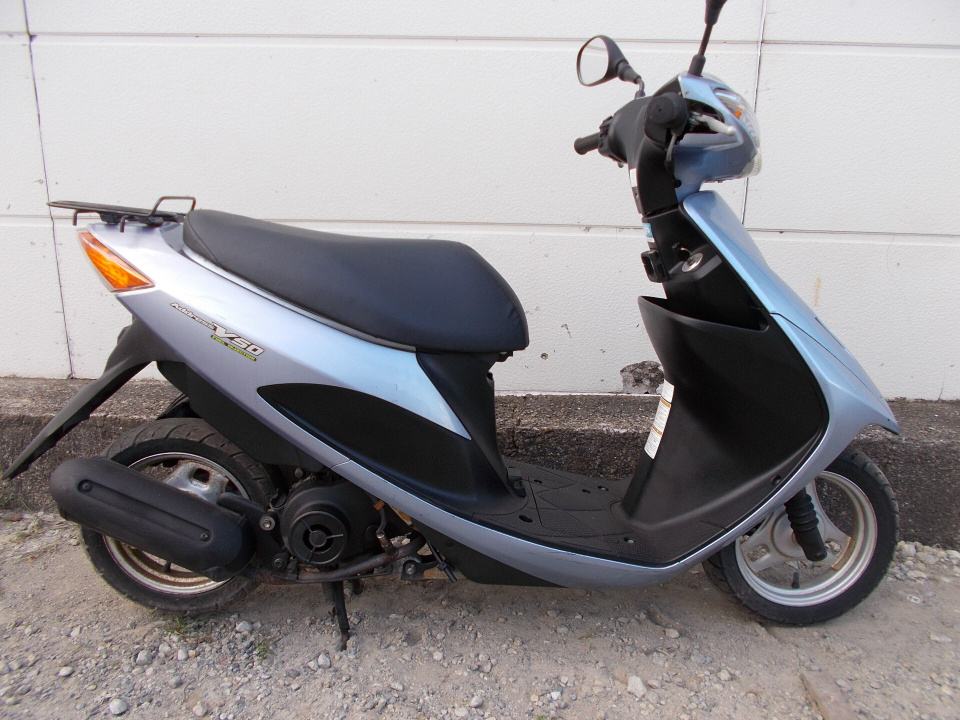 Suzuki ADDRESS V50
