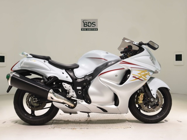 Suzuki GSX1300R HAYABUSA 2015