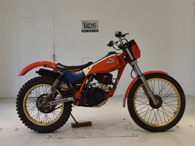 Honda TLR200 1983