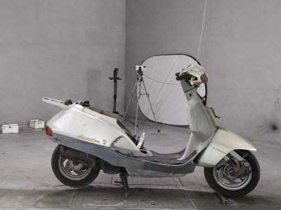 Honda LEAD90 1993