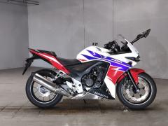Honda CBR400R 2013