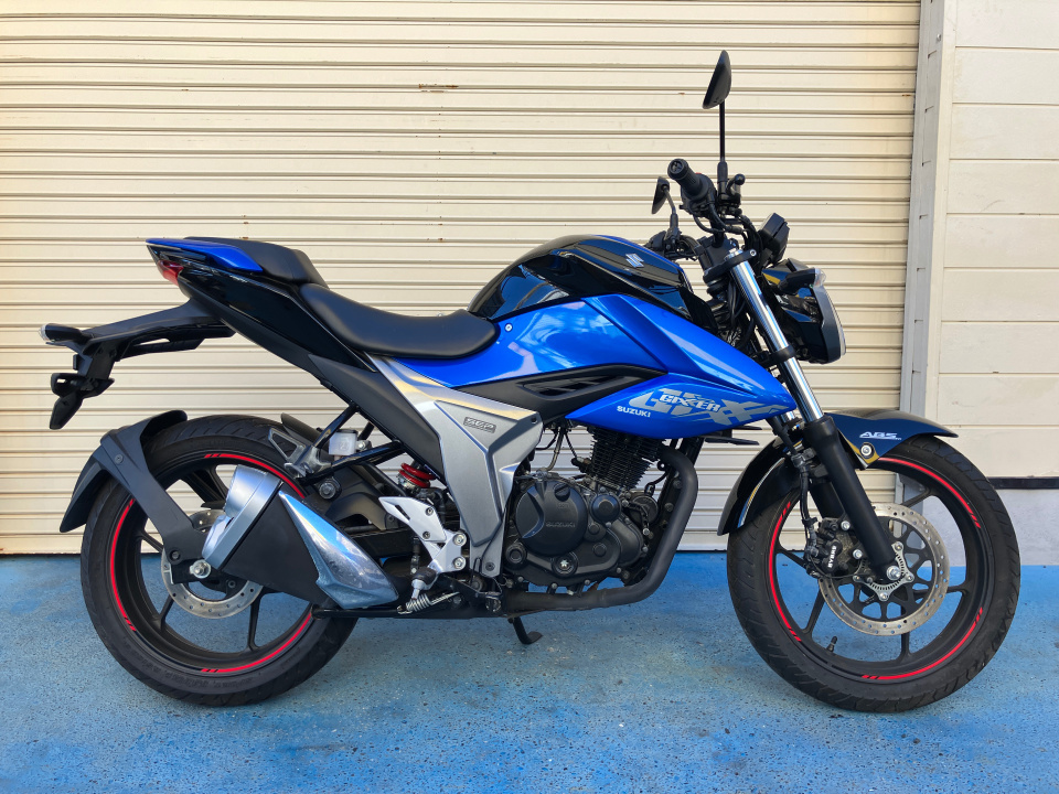 Suzuki GIXXER150