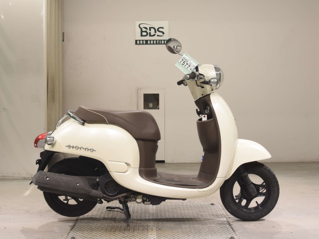 Honda GIORNO 2011