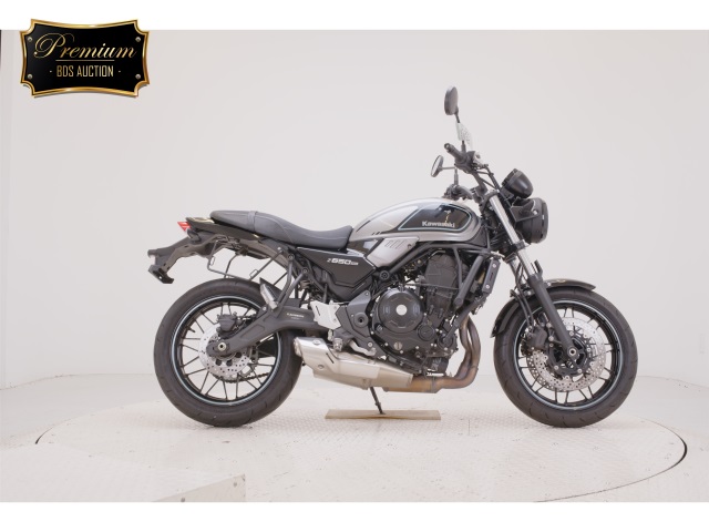 Kawasaki Z650RS 2023