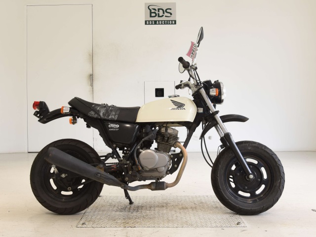 Honda APE50 2009