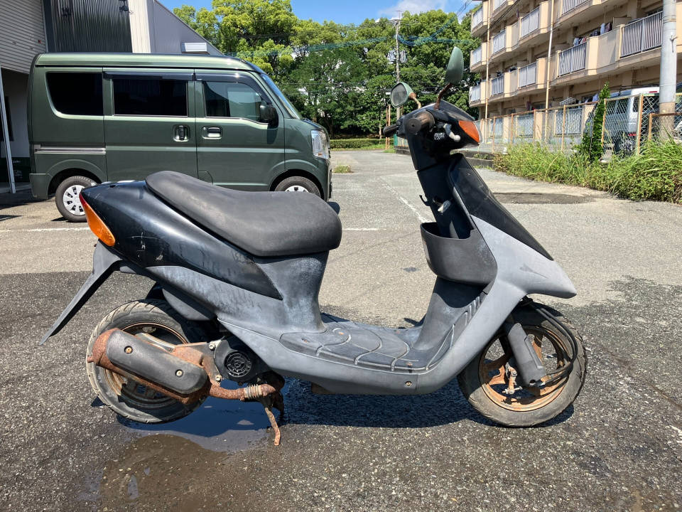 Suzuki LETS2
