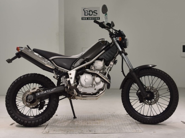 Yamaha TRICKER 2004