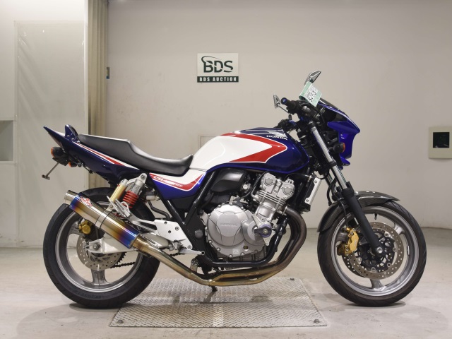 Honda CB400SFV 2010