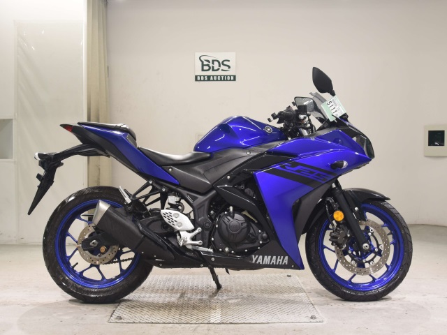 Yamaha YZF-R25 2018